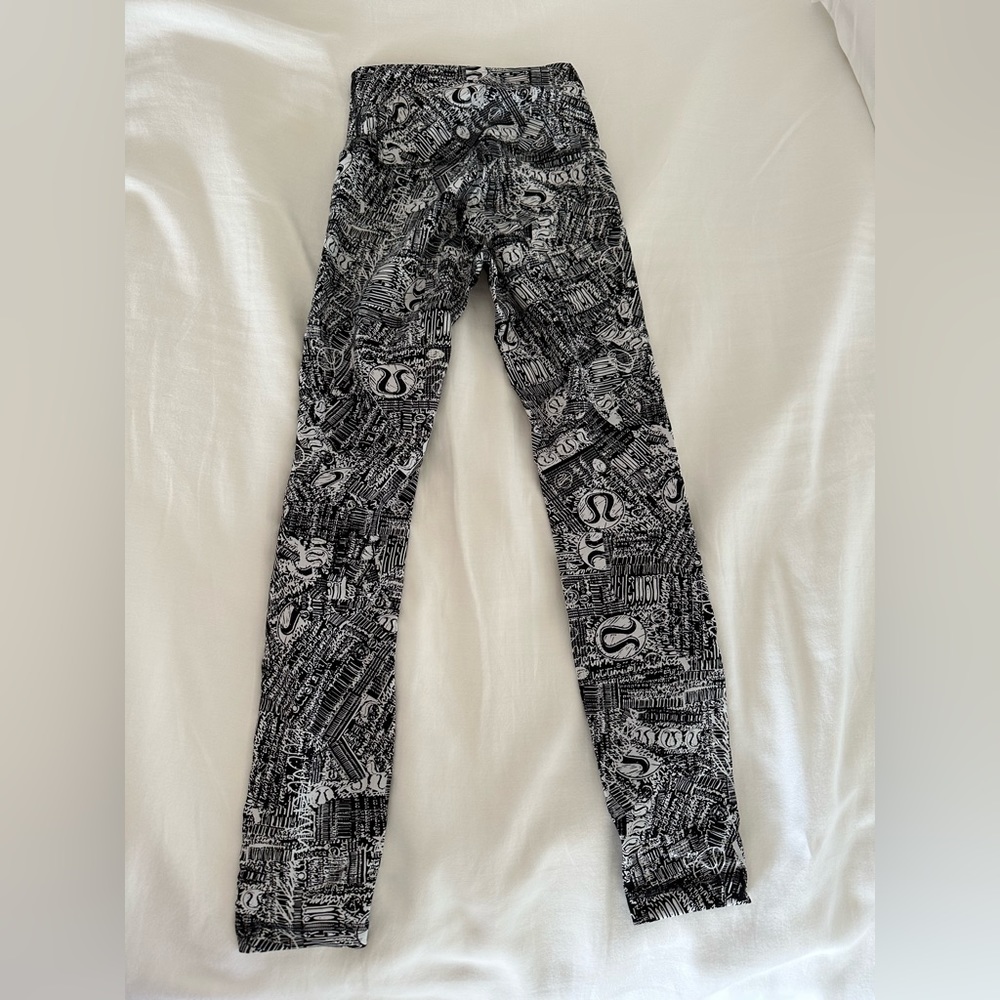Lululemon leggings size 2